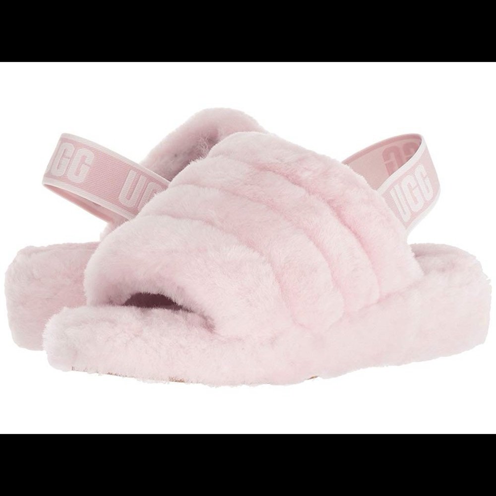 UGG Fluff Yeah slides in Seashell Pink size 9